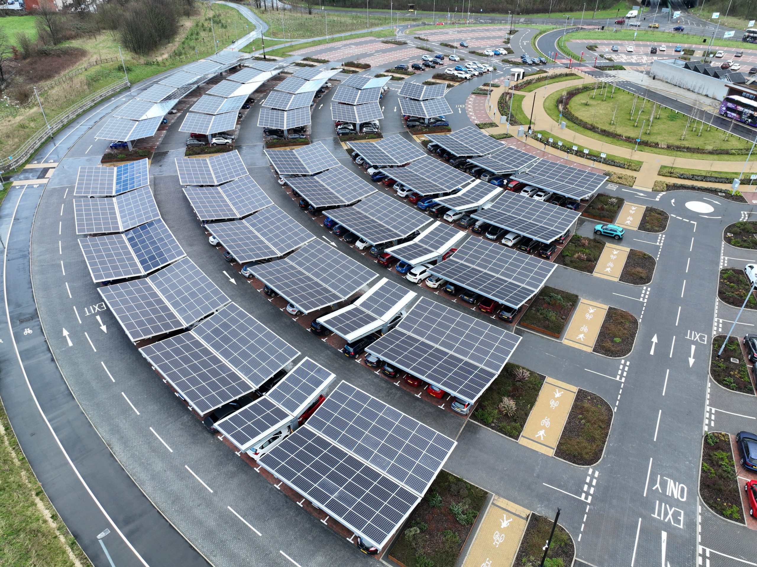 a large solar array for solar asset management
