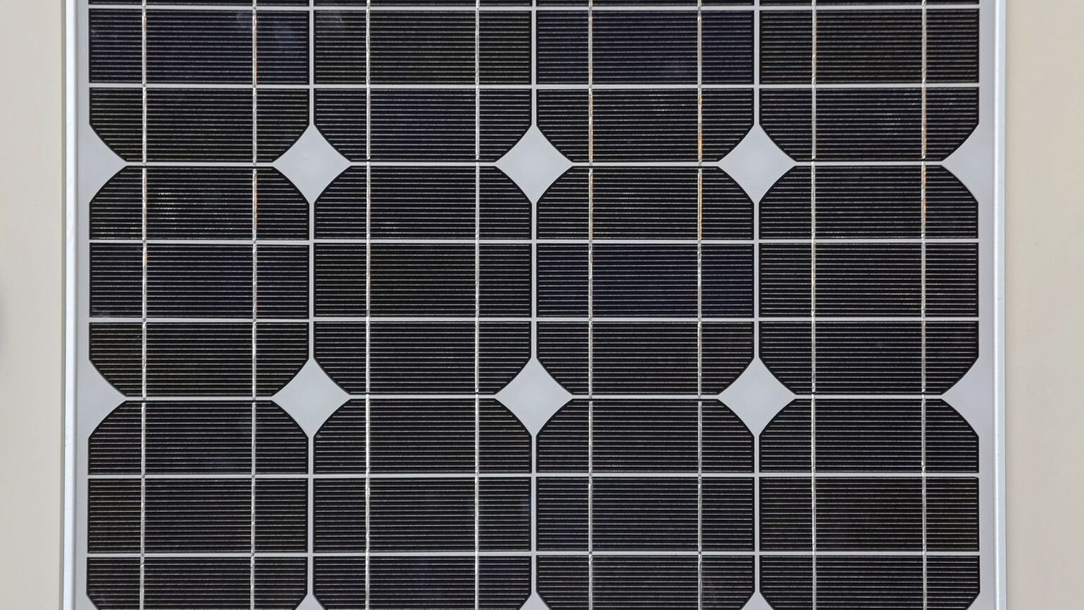 Solar Crystal Monocrystalline Solar Panels: Efficiency, Benefits & Performance